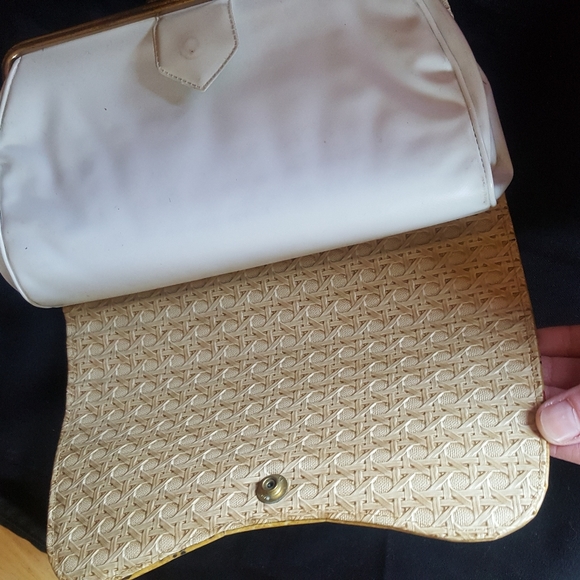 Vintage clutch with removable outer shell - Picture 3 of 6